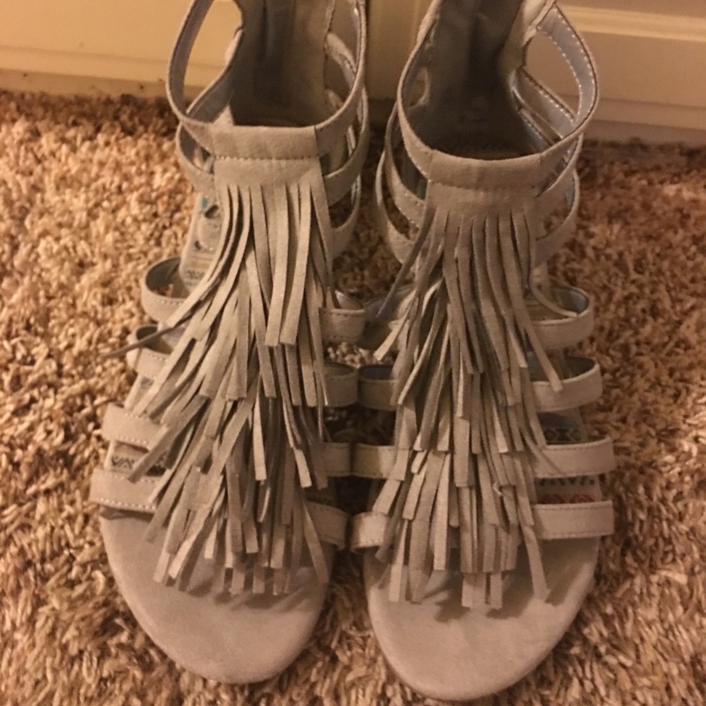Limelight grey suede fringed Gladiator sandal 9